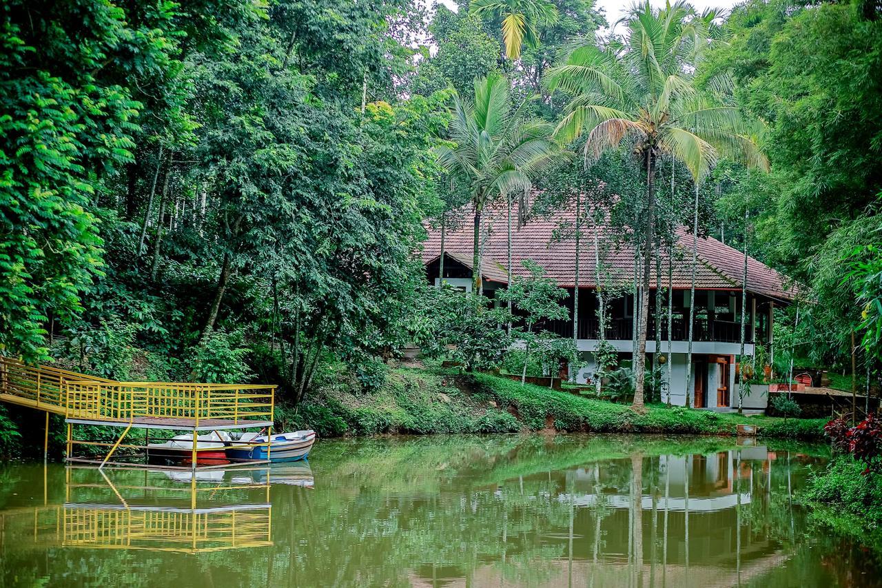 Bamboo Creek Resort Vaduvanchal Exteriör bild